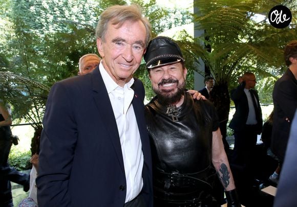 Exclusif - Bernard Arnault et Peter Marino - Défilé de Mode Christian Dior, Collection Haute Couture Automne-Hiver 2026/2027 - Front Row, dans le cadre de la Fashion Week de Paris, France, le 06 Juillet 2026. 

© Bertrand Rindoff / Bestimage