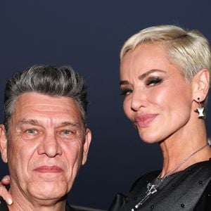 Marc Lavoine y a interprété plusieurs de ses plus grands succès sous le regard de sa compagne.
Marc Lavoine et sa compagne Adriana Karembeu - Personnalités à la "Roaring Party" , soirée du 65ème anniversaire du festival TV de Monte-Carlo au Monte-Carlo Bay le 15 juin 2026.
© Claudia Albuquerque / Bestimage