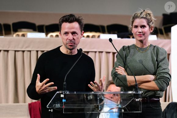 Martin Solveig et Alice Taglioni lors de la 165e vente aux enchères des Hospices de Beaune, le 16 novembre 2025. © Romain Doucelin / Bestimage