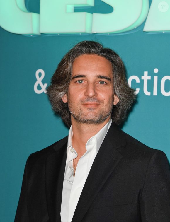 Dimitri Rassam au photocall du "Dîner César & Production 2025" à l’InterContinental Paris-Le Grand à Paris, le 17 février 2025.

Photo : Alexandre Fay / PixPlanete / Bestimage