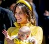 À cette occasion, la petite dernière de la princesse Sofia et du prince Philip Carl portait une tenue très symbolique : 

Baptême de la princesse Inès dans l'église du château de Drottningholm sur l'île de Lovön, le jour des noces d'étain du prince Carl Philip de Suède et de la princesse Sofia (Hellqvist) de Suède, le 13 juin 2025.
© Dana Press / Bestimage