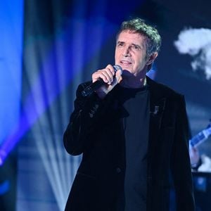 Exclusif - Julien Clerc - Enregistrement de l'émission Vivement dimanche au studio rive gauche présentée par M. Drucker avec une diffusion sur France 3 le 23 novembre. © Guillaume Gaffiot/Bestimage