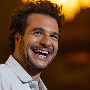 Exclusif - Amir Haddad - A.Haddad lors de l'enregistrement d'une surprise pour l'émission "La Lettre" au Pachamama, présentée par S.Davant et diffusée le 29 mai sur France 2. Le 13 avril 2021 © Pierre Perusseau / Bestimage