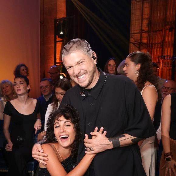 Exclusif - Barbara Pravi, Quentin Mosimann lors de l'enregistrement de l'émission "Le Grand Echiquier - Spéciale Serge Gainsbourg" présentée par C.Chazal et A.Manoukian et diffusée le 7 avril 2026 sur France 2, à Paris, France, le 17 septembre 2025. © Jack Tribeca/Bestimage