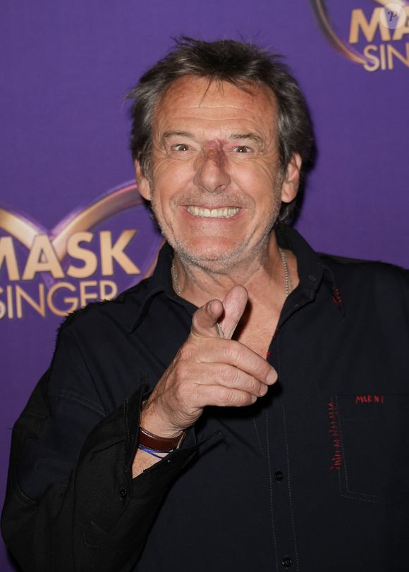 Jean-Luc Reichmann - Photocall officiel, organisé par TF1 et Musée Grévin, de la soirée "Watch Party" de lancement de la nouvelle saison de Mask Singer au Musée Grévin à Paris le 24 Avril 2026.
© Guirec Coadic / Bestimage