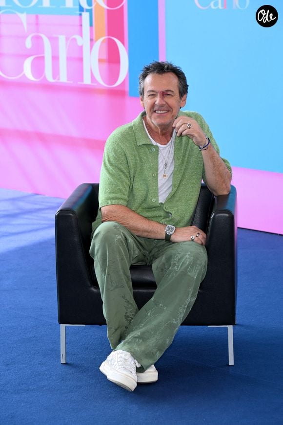 Jean-Luc Reichmann  lors de la séance photo « Tomorrow We Belong » dans le cadre du 64e Festival de télévision de Monte-Carlo, le 14 juin 2025 à Monte-Carlo, Monaco. Photo : Alberto Terenghi/IPA/ABACAPRESS.COM