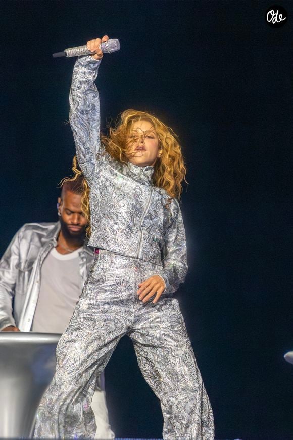Shakira se produit sur scène dans le cadre de sa tournée mondiale « Las Mujeres Ya No Lloran » au Kaseya Center, à Miami, en Floride, le mercredi 1er juillet 2026. Photo de Gary I Rothstein/UPI/ABACAPRESS.COM