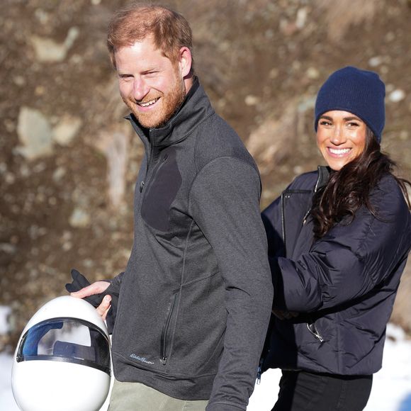 Le prince Harry fait du skeleton sous les yeux de Meghan Markle lors d'une visite au camp d'entrainement des athlètes des Invictus Games 2024 à Whistler en Colombie Britannique le 15 février 2024. Julien Burton / Bestimage