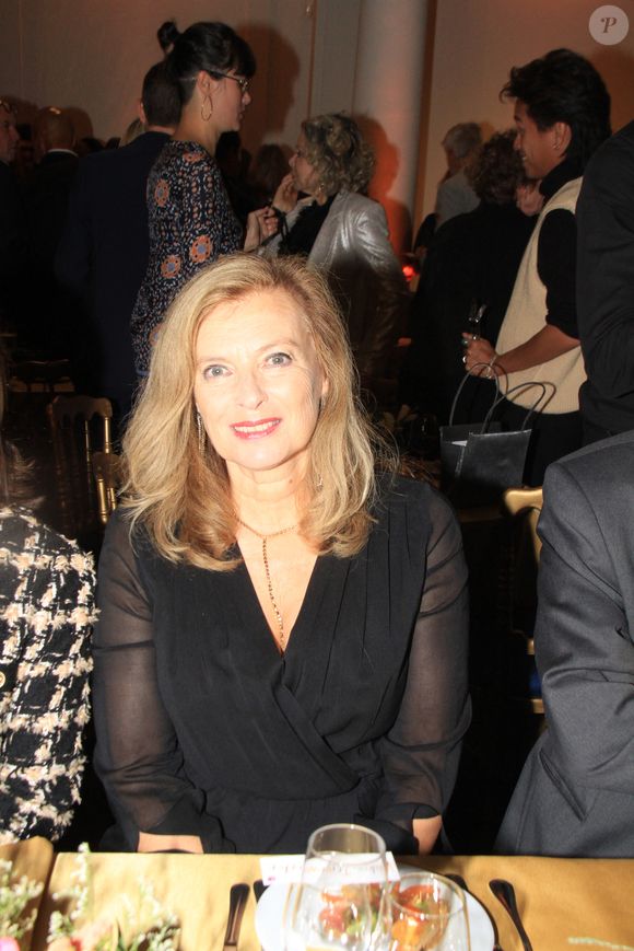 Valérie Trierweiler lors de la soirée de gala "Enfance Majuscule" au profit de l'enfance maltraitée à la Salle Gaveau à Paris le 7 octobre 2024.
© Philippe Baldini / Bestimage