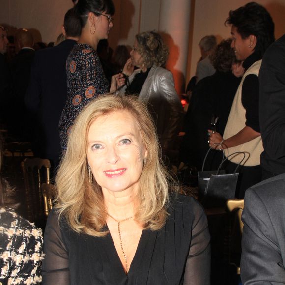 Valérie Trierweiler lors de la soirée de gala "Enfance Majuscule" au profit de l'enfance maltraitée à la Salle Gaveau à Paris le 7 octobre 2024.
© Philippe Baldini / Bestimage