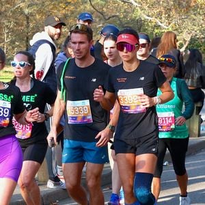 Marine Lorphelin et son petit ami Stanislas Gruau courent le marathon de New York 2023 à New York City, NY, USA le 5 novembre 2023. Marine a terminé en 04h49:26 Photo by Charles Guerin/ABACAPRESS.COM
