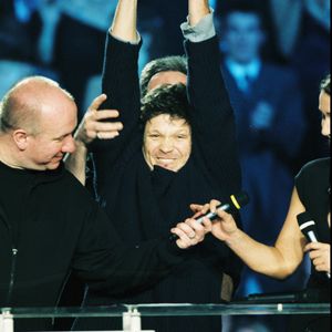 Noir Désir (Serge Teyssot-Gay, Denis Barthe, Bertrand Cantat et Jean-Paul Roy) aux Victoires de la musiques à Paris, le 10 mars 2002. © Bestimage