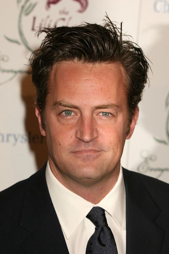 Une femme est accusée d’être impliquée dans la mort de Matthew Perry, l’acteur de Friends, retrouvé mort en octobre 2023 d’une overdose de kétamine. 

Matthew Perry en 2006 à Beverly Hills

Zuma Press / Bestimage