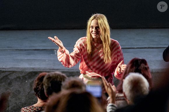 Vanessa Paradis anime une masterclass au Pathé Bellecour lors du festival Lumière à Lyon le 13 octobre 2024.

© Sandrine Thesillat / Panoramic / Bestimage