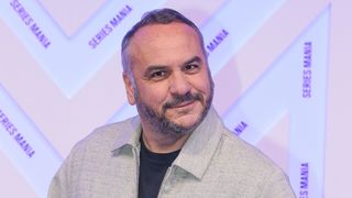 François-Xavier Demaison : loin de l'agitation parisienne, il a trouvé un véritable havre de paix dans une ville du Sud