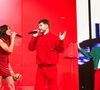 Bisou sur la joue, sourires, gestes tendres, le duo s'est montré particulièrement tactile et complice. 

Les Enfoirés 2025, TF1, 7 mars 2025
