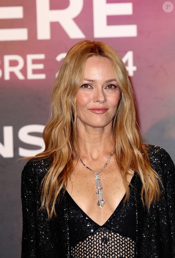 Cette annulation intervient alors qu’elle a lancé sa tournée 2026.

Vanessa Paradis au photocall de la cérémonie d'ouverture de la 15ème édition du festival Lumière à la Halle Tony Garnier de Lyon le 12 octobre 2024.

© Dominique Jacovides / Bestimage