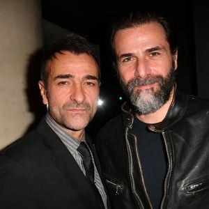 Mikaël et Grégory Fitoussi sont frères 

Mikaël Fitoussi et son frère Grégory Fitoussi lors de l'avant-première du film "Jours sauvages" au cinéma Max Linder à Paris. © Veeren / Bestimage