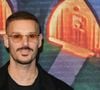 L'artiste possède lui-même des origines polonaises par sa famille paternelle et son grand-père a travaillé dans une mine lorraine.

Matt Pokora à l'avant-première de la série "Loups-garous" au Grand Rex à Paris, le 2 octobre 2024.

© Coadic Guirec / Bestimage