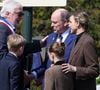 Jacques et Gabriella, les jumeaux du prince Albert et de Charlene de Monaco, se sont rendus en Bretagne le 9 avril dernier avec leurs parents
Hervé Van Praag, maire de Plévenon, Le prince Albert II de Monaco, La princesse Charlène de Monaco, Le prince Jacques de Monaco, marquis des Baux, La princesse Gabriella de Monaco, comtesse de Carladès lors d'une visite à Plévenon, Côtes-d'Armor le 9 avril 2025.

© Dominique Jacovides / Bestimage
