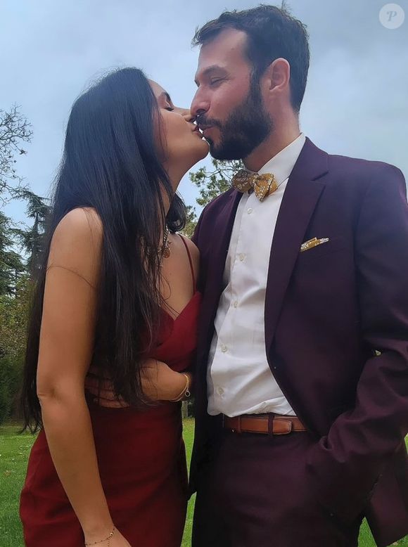 Vivien a ensuite retrouvé l’amour auprès de Garance, avec qui il vivait une relation à distance.

Vivien et Garance, photo postée le 30 novembre 2025, sur le compte Instagram de Vivien

Capture d'écran du compte Instagram de Vivien @Vivien_MAPR3