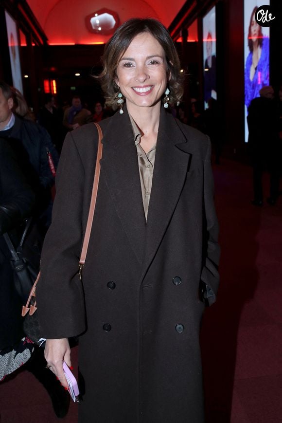 Isabelle Ithurburu en backstage lors de la soirée de gala de la Fondation Recherche Alzheimer- Paris 2026 à l'Olympia le 30 mars 2026.
© Rindoff / Borde / Bestimage