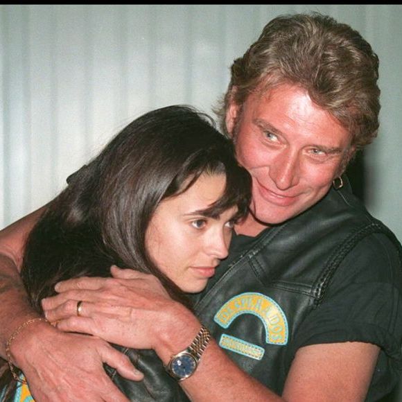 Johnny Hallyday et Adeline Blondieau à Carpentras, le 5 juin 1994. Crédit photo : Bestimage