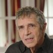 Julien Clerc à la fois papa et papy à 77 ans, il n’est pas proche de ses petits-enfants : "Je suis un piètre grand-père"