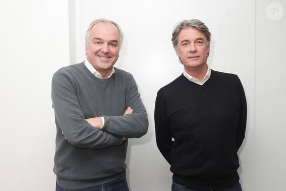 En effet, le duo de journaliste va perdre un chroniqueur emblématique.

Alain Marschall, Olivier Truchot - Remise du trophée Grandes Gueules Moyen Orient pendant l’émission éponyme présentée par B.Petrover en duplex depuis Tel Aviv  à Paris le 15 décembre 2022 - © Jack Tribeca / Bestimage