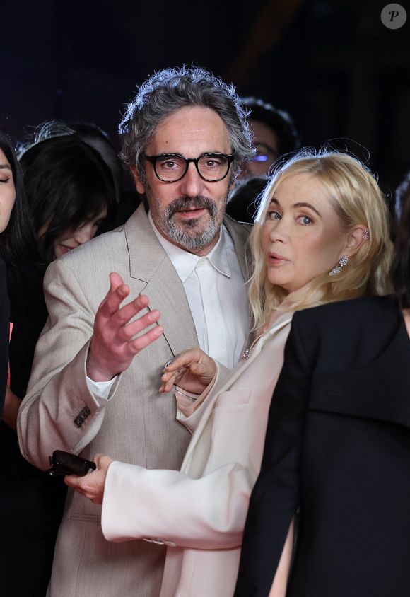 Emmanuelle Beart et son compagnon Frédéric Chaudier  - Photocall de la 50ème édition de la cérémonie des César à l'Olympia à Paris, France, le 28 février 2025 © Dominique Jacovides - Olivier Borde / Bestimage