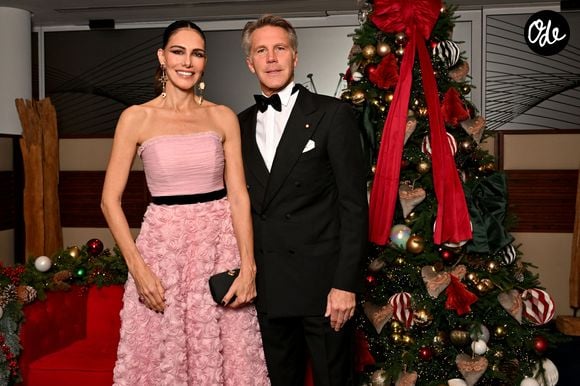 Le prince Emmanuel-Philibert de Savoie (grand maître de l'Ordre des Saints-Maurice-et-Lazare) et Adriana Abascal lors du dîner de gala de l'association de l'Ordre des Saints-Maurice-et-Lazare au Yacht Club de Monaco le 26 novembre 2025. © Bruno Bebert / Bestimage