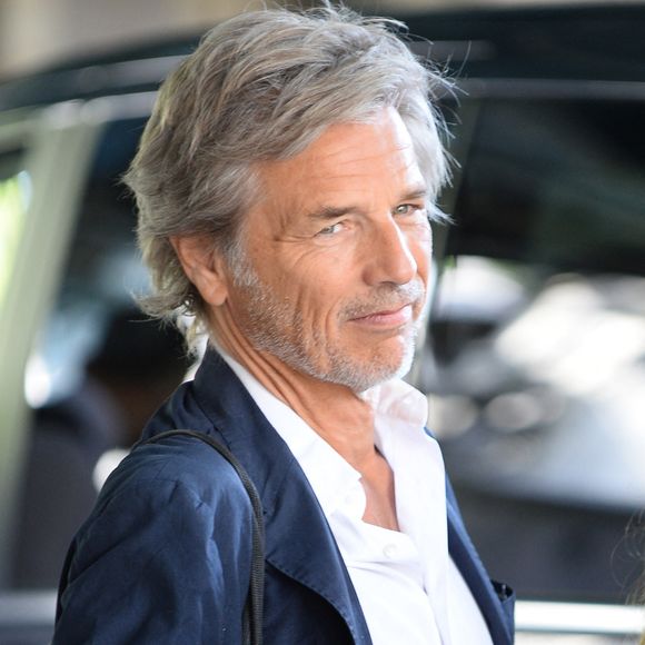 Guy Lagache - Les célébrités lors de l'hommage rendu aux obsèques de Françoise Coquet au cimetière de Montmartre à Paris le 24 juillet 2026. Agence / Bestimage