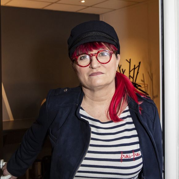 Les 2 ont fini par se recroiser 10 ans plus tard et se rabibocher : "Dix ans après, on s’est recroisés, on est tombés dans les bras l’un de l’autre. Il n’y avait plus de rancune, de colère, ni de haine"

Exclusif - Christine Bravo - Backstage de l'enregistrement de l'émission "Les Grosses Têtes", présentée par Laurent Ruquier et diffuséele 19 décembre sur France 2. Le 8 décembre 2020
© Jack Tribeca / Bestimage