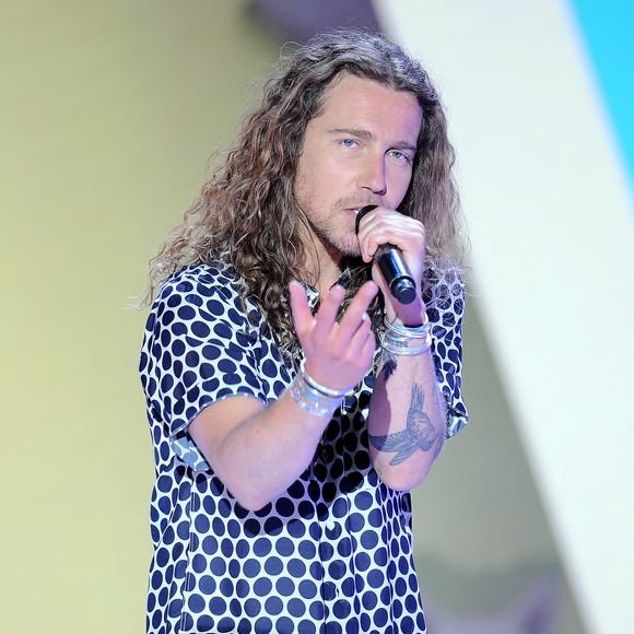 Julien Doré - Enregistrement de l'émission "La grande soirée des duos", qui sera diffusée le 14 octobre sur W9 © Gaffiot-Moreau / Bestimage