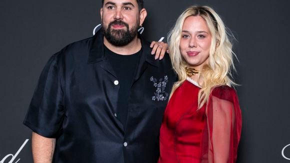 Kim Higelin accrochée au bras d'Artus : le duo présent à plusieurs prestigieuses soirées cannoises