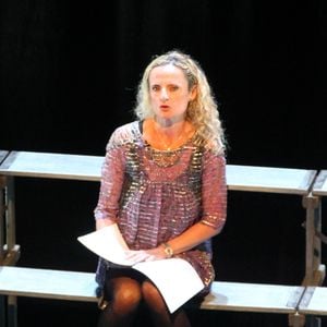 Aurore Auteuil au studio Marigny pour la représentation de la pièce "Les monologues du vagin" à Paris le 13 octobre 2025. © Philippe Baldini / Bestimage