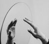 Ces personnes deviennent généralement plus autonomes émotionnellement et moins dépendantes du regard des autres.

Photo prise par Sekastky. Unsplash
