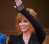 Cette année, elle va signer une performance lors de l'ouverture du Festival

Mylène Farmer - Montée des marches du film « OSS 117 : Alerte rouge en Afrique Noire » lors du 74ème Festival International du Film de Cannes. Le 17 juillet 2021
© Borde-Jacovides-Moreau / Bestimage