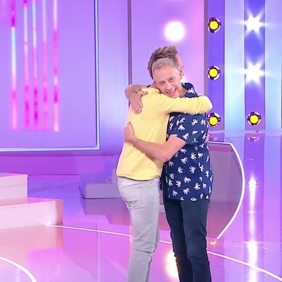 Cyril Féraud pris d'émotion sur le plateau de "Tout le monde veut prendre sa place" le jour de la fête des Pères !