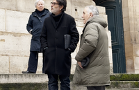 Yvan Attal - Arrivées aux obsèques de Niels Arestrup à l'Église Saint-Roch à Paris le 10 décembre 2024. © Florian Savina / Bestimage