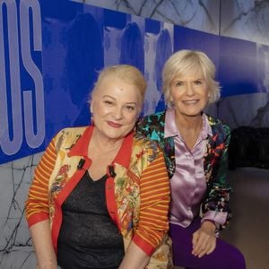 Catherine Ceylac, Josiane Balasko - Enregistrement de l'émission Clique, première de l'année, diffusée en clair sur Canal+ le samedi à 12h45, et présentée par M.Achour. Le 15 septembre 2021. © Jack Tribeca / Bestimage