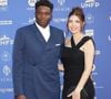 Le couple a fondé une belle famille et a accueilli deux petites filles, prénommées Talia et Ava.

Brice Samba en compagnie de sa compagne - Séance photo à l'occasion de la 34e édition des Trophées UNFP du football au Palais Brongniart à Paris, le 11 mai 2026. © Coadic Guirec/Bestimage