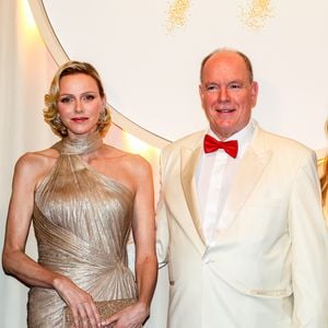 Une messe et plusieurs animations sont prévues.

Le prince Albert II de Monaco et la princesse Charlene de Monaco lors du 77ème Gala de la Croix Rouge, salle des Etoiles, à Monaco, le 18 juillet 2026. © Claudia Albuquerque/Bestimage