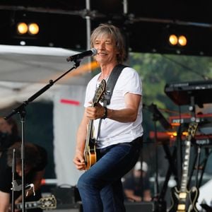 Concert de Jean-Louis Aubert pour l'inauguration de la Maison de la Radio et de la Musique en extérieur à Paris le 16 juin 2021. Crédit Christophe Clovis / Bestimage