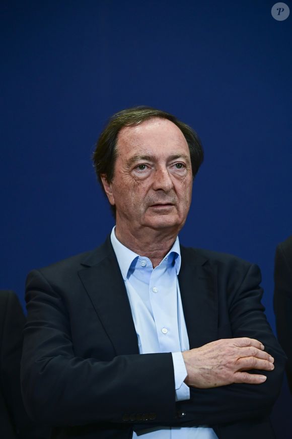 Michel Edouard Leclerc - President du Comite Strategique des Centres E Leclerc - Conférence de presse sur le coronavirus Covid-19 au ministère de l'économie le 15 mars 2020.
© JB Autissier / Panoramic / Bestimage