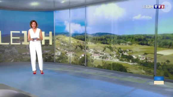Isabelle Ithurburu dans le JT de TF1 le 15 août 2025. Capture d'écran TF1