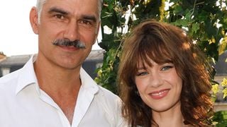 Alice Dufour mariée à François Vincentelli : leur fille encore bébé pendant le tournage de la série Montmartre, comment le couple a relevé ce défi ?