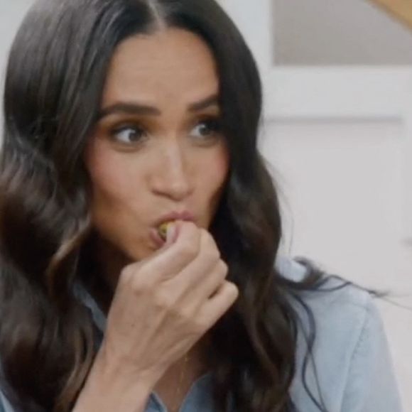 L'épouse du prince Harry devait participer à un gala du côté de Los Angeles le samedi 14 juin 2025

Meghan Markle dans son émission émission sur Netflix en 2025
Crédit : Meghan / Instagram / JLPPA / Bestimage