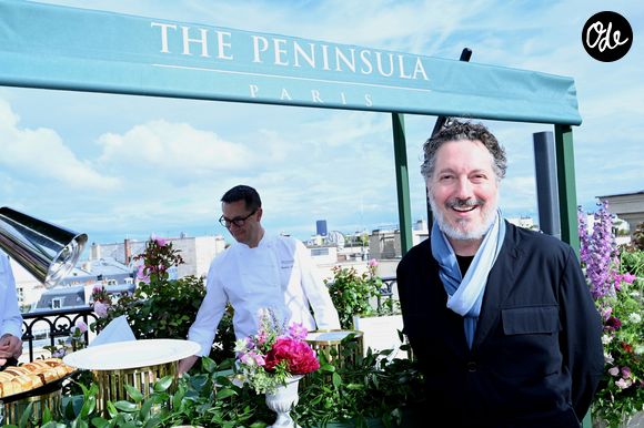 Guillaume Gallienne - Réouverture du rooftop « L'heure dorée » de l'hôtel Peninsula à Paris le 10 juin 2026. © Rachid Bellak/Bestimage