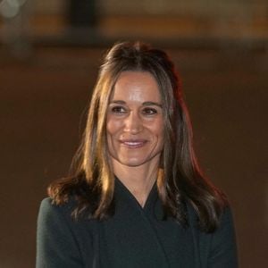 Ce n'est pas tout, une salle de jardin sera créée, et une extension sera démolie.

Pippa Middleton assiste au service de chant communautaire Together At Christmas à l'abbaye de Westminster à Londrtes, le 8 décembre 2021.

Photo : Agence / Bestimage